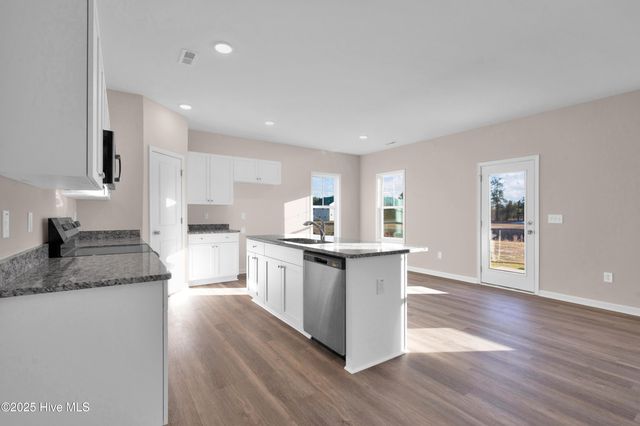 266 Palomo Place, Raeford, NC 28376