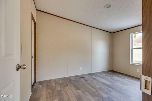 456 Meadow View Road, Bristol, TN 37620