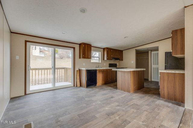 456 Meadow View Road, Bristol, TN 37620