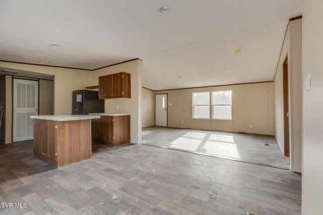 456 Meadow View Road, Bristol, TN 37620