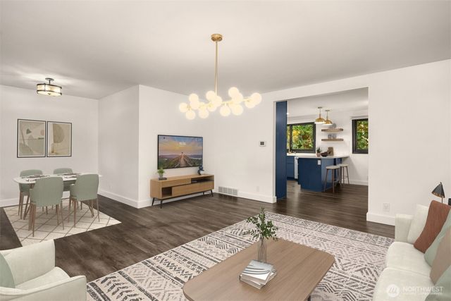 16417 210th Avenue NE, Woodinville, WA 98077