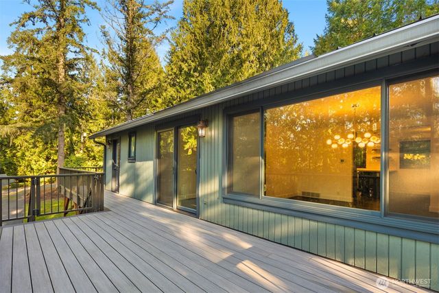 16417 210th Avenue NE, Woodinville, WA 98077