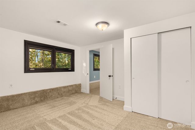 16417 210th Avenue NE, Woodinville, WA 98077