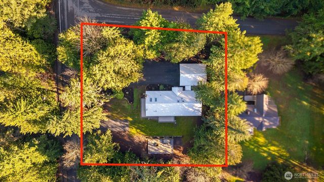 16417 210th Avenue NE, Woodinville, WA 98077