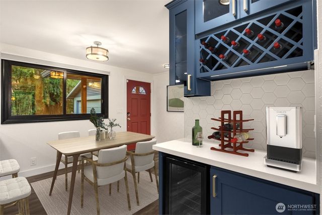 16417 210th Avenue NE, Woodinville, WA 98077