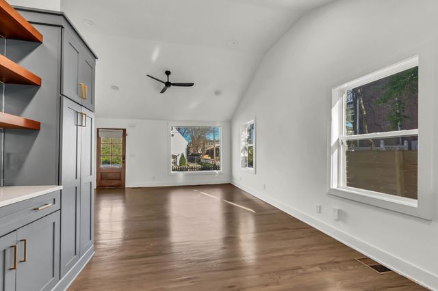 1003 Villa Pl, Nashville, TN 37212