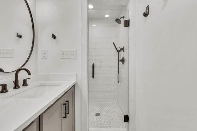 1003 Villa Pl, Nashville, TN 37212