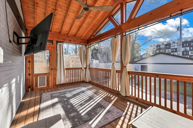 1003 Villa Pl, Nashville, TN 37212