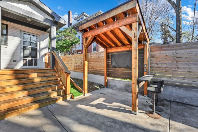 1003 Villa Pl, Nashville, TN 37212
