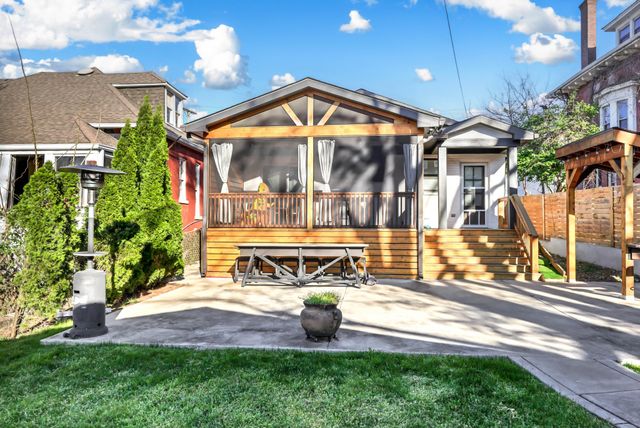 1003 Villa Pl, Nashville, TN 37212