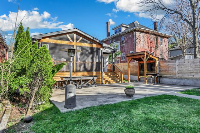 1003 Villa Pl, Nashville, TN 37212