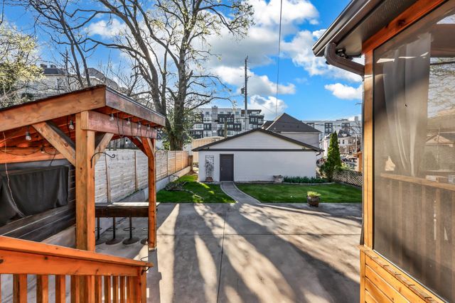 1003 Villa Pl, Nashville, TN 37212