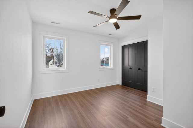 425 E Granger Avenue, Des Moines, IA 50315