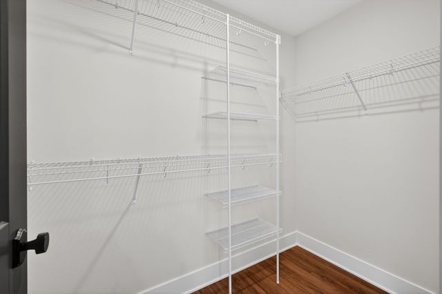 425 E Granger Avenue, Des Moines, IA 50315