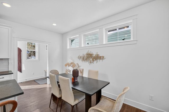 425 E Granger Avenue, Des Moines, IA 50315