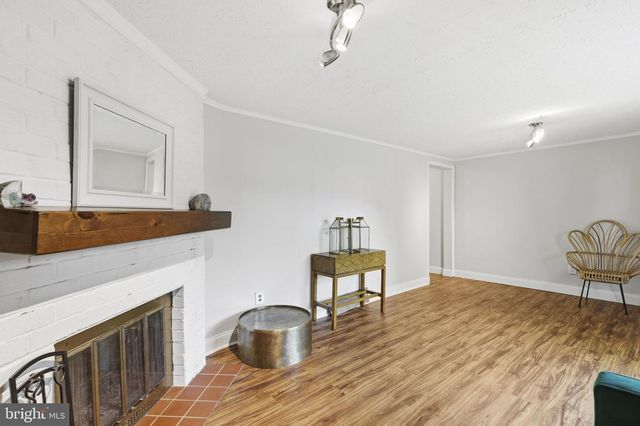 33 HICKORY NUT CT, Nottingham, MD 21236
