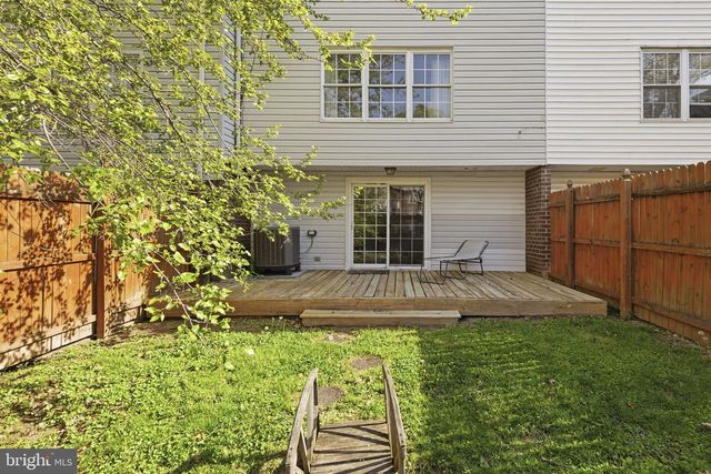 33 HICKORY NUT CT, Nottingham, MD 21236