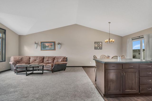 909 4th Street NE, Rice, MN 56367