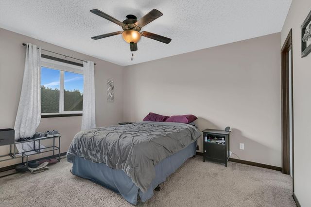 909 4th Street NE, Rice, MN 56367