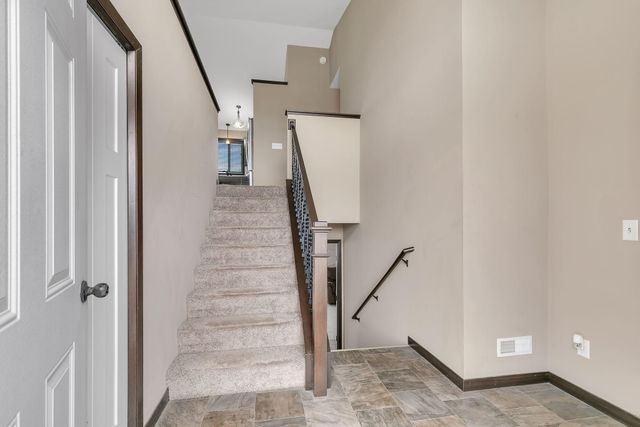 909 4th Street NE, Rice, MN 56367