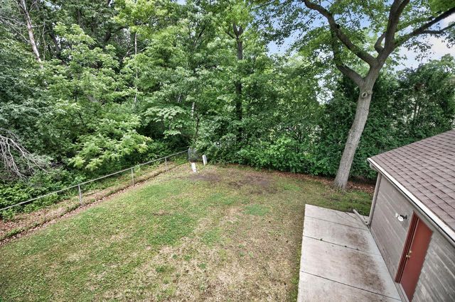 9015 S 84th STREET, Franklin, WI 53132
