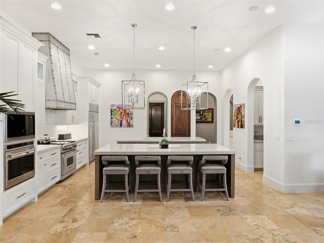 9310 ISLEWORTH GARDENS DRIVE, Windermere, FL 34786