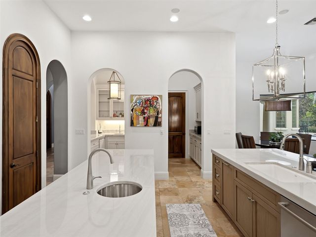 9310 ISLEWORTH GARDENS DRIVE, Windermere, FL 34786
