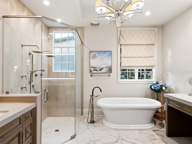 9310 ISLEWORTH GARDENS DRIVE, Windermere, FL 34786