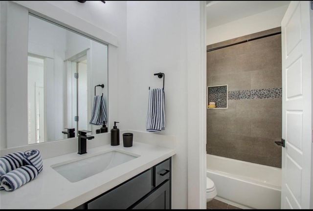 778 W Tidwell Road I, Houston, TX 77091