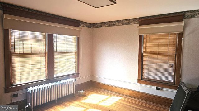 101 N BROADWAY, Pennsville, NJ 08070