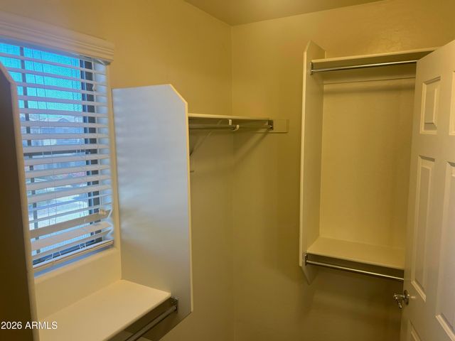 26708 N BABBLING BROOK Drive, Phoenix, AZ 85083