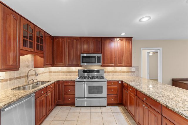 75 Duck Pond Pl., Georgetown, SC 29440