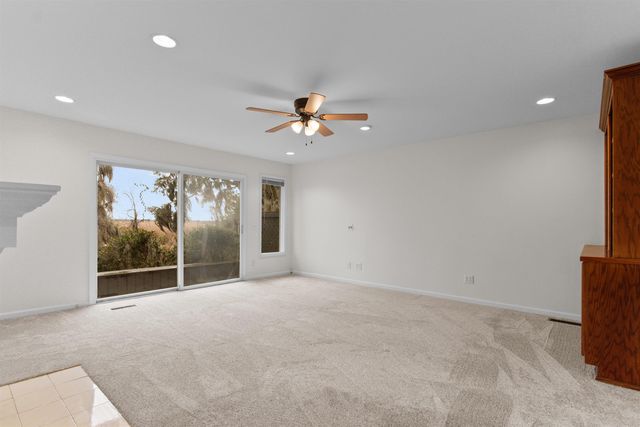 75 Duck Pond Pl., Georgetown, SC 29440