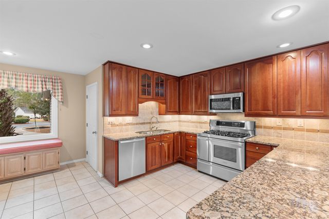 75 Duck Pond Pl., Georgetown, SC 29440