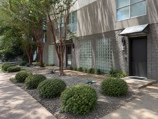 4241 Buena Vista Street 8, Dallas, TX 75205