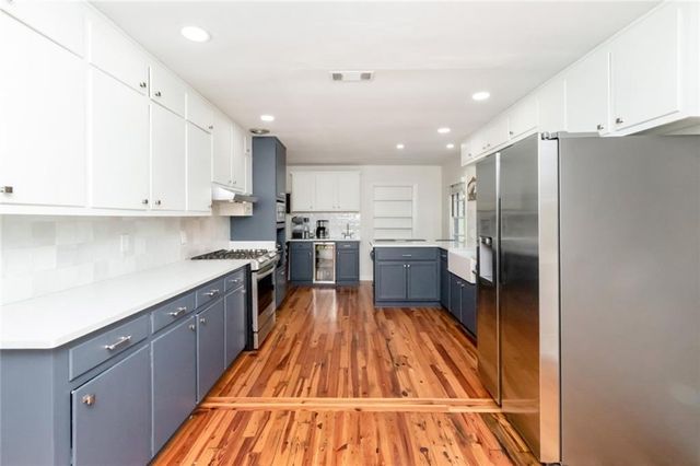 3905 Skyland Circle N, Mobile, AL 36693