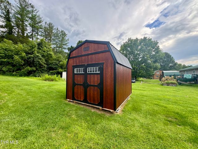 3675 Glen Alpine Road, Kingsport, TN 37660