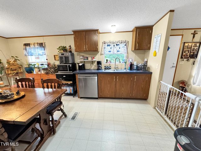 3675 Glen Alpine Road, Kingsport, TN 37660