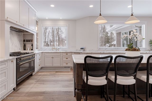 17421 Rambling Creek Trail, Chagrin Falls, OH 44023