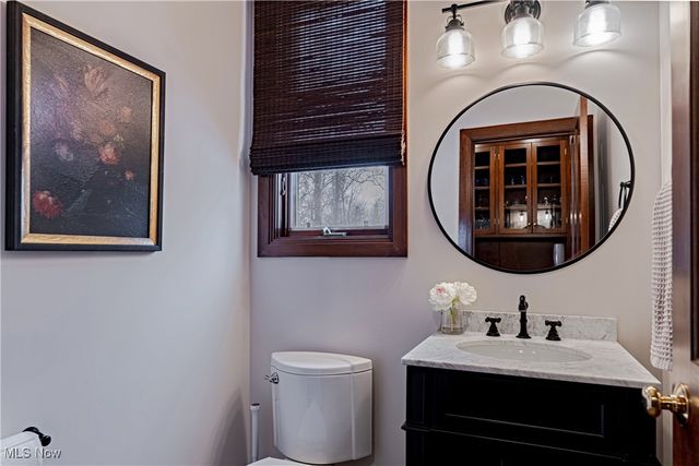 17421 Rambling Creek Trail, Chagrin Falls, OH 44023