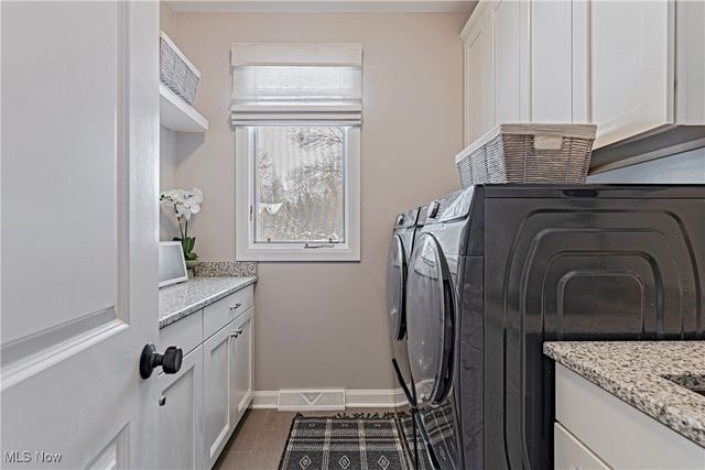 17421 Rambling Creek Trail, Chagrin Falls, OH 44023