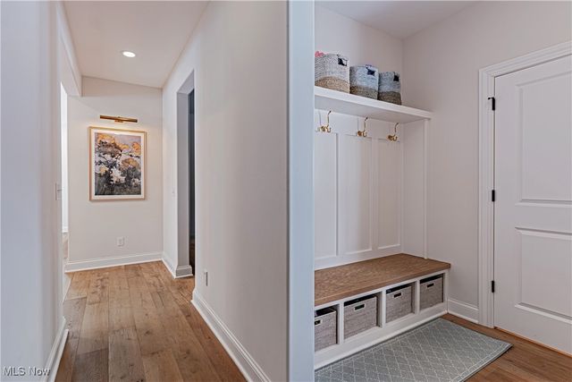 17421 Rambling Creek Trail, Chagrin Falls, OH 44023