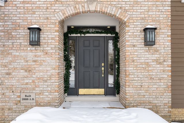 17421 Rambling Creek Trail, Chagrin Falls, OH 44023