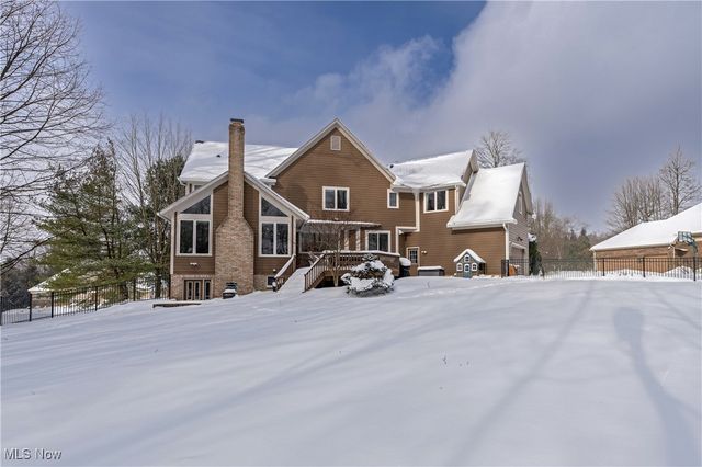 17421 Rambling Creek Trail, Chagrin Falls, OH 44023