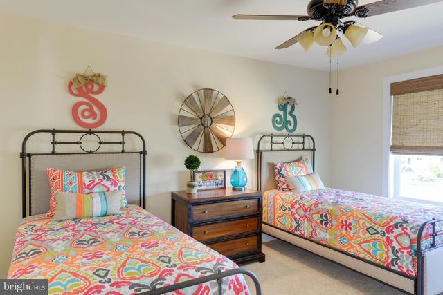 1121 MAJESTY LN, Middletown, DE 19709