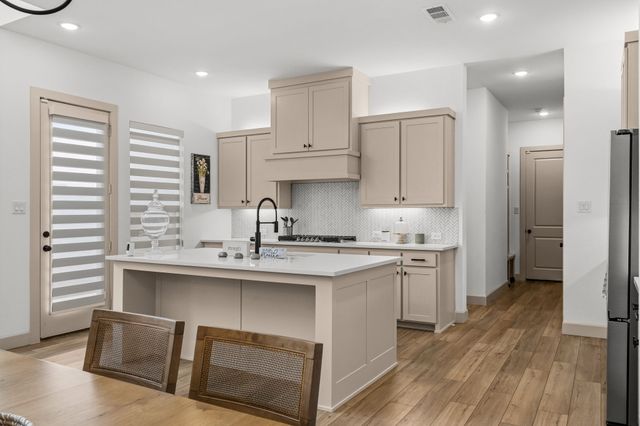 9540 Hedge Street, Frisco, TX 75034