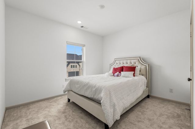 9540 Hedge Street, Frisco, TX 75034