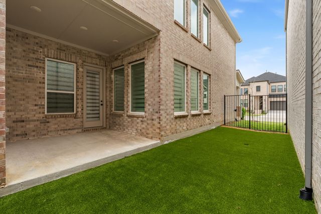9540 Hedge Street, Frisco, TX 75034