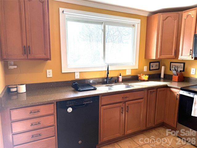 112 Elwood Street, Kannapolis, NC 28081