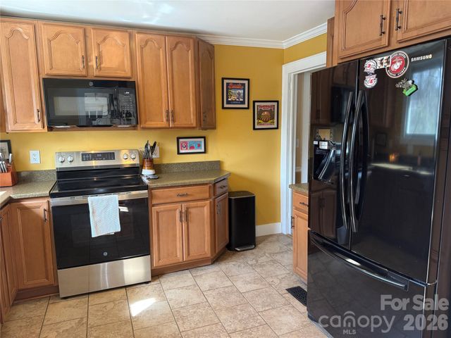 112 Elwood Street, Kannapolis, NC 28081